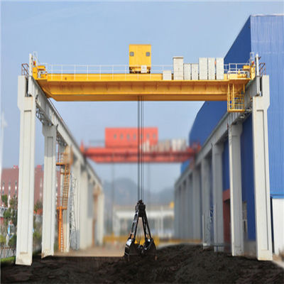 Type résistant poutre Crane With Grab For Stockyard aérien de QZ de double