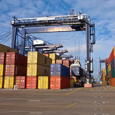 Grue de portique sur pneus de conteneur de RTG 20t 35t 40t sur rail